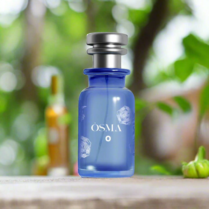 Blue bottle with silver cap on a white background, featuring the brand 'Osmia'.